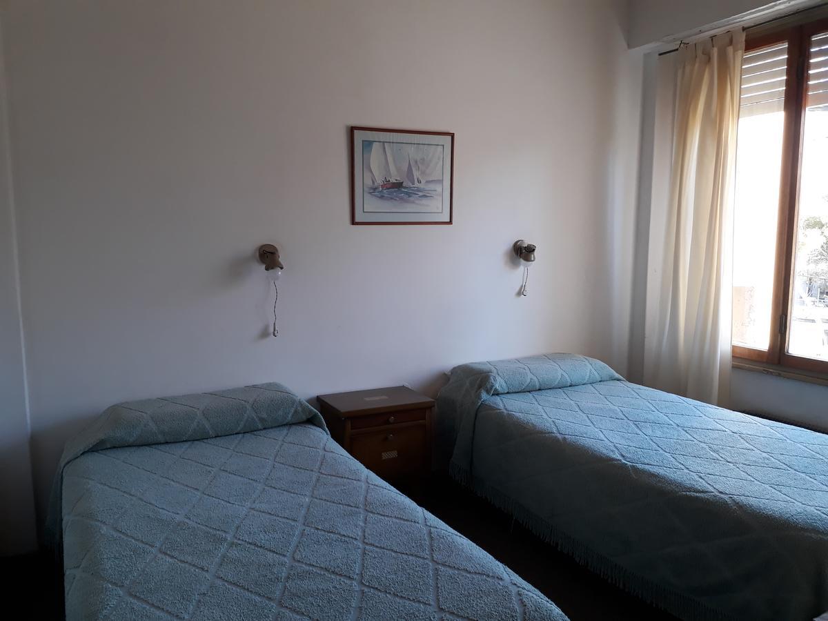 Hotel Yanco Puerto Madryn Buitenkant foto